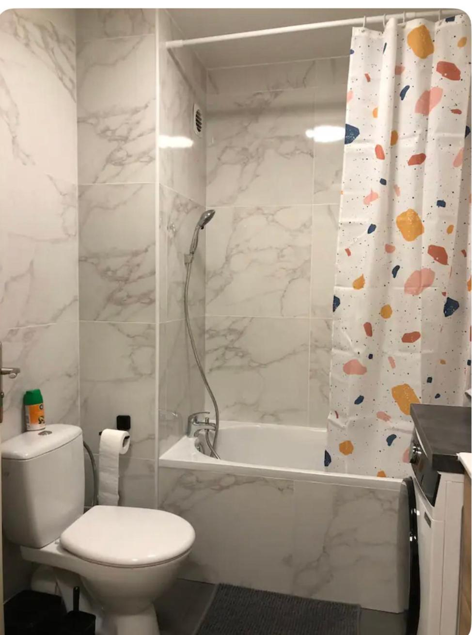 Superbe Appartement Tout Equipe, Le Nid D'Eva A Metz Gare, Parking Prive, Balcon, F2, 50M2, 3P 외부 사진